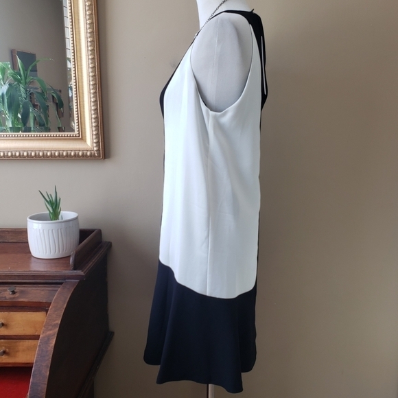 Parker Ronan Mini Dress Black White Color Block Cutout Keyhole Sleeveless L NWT - Picture 5 of 16